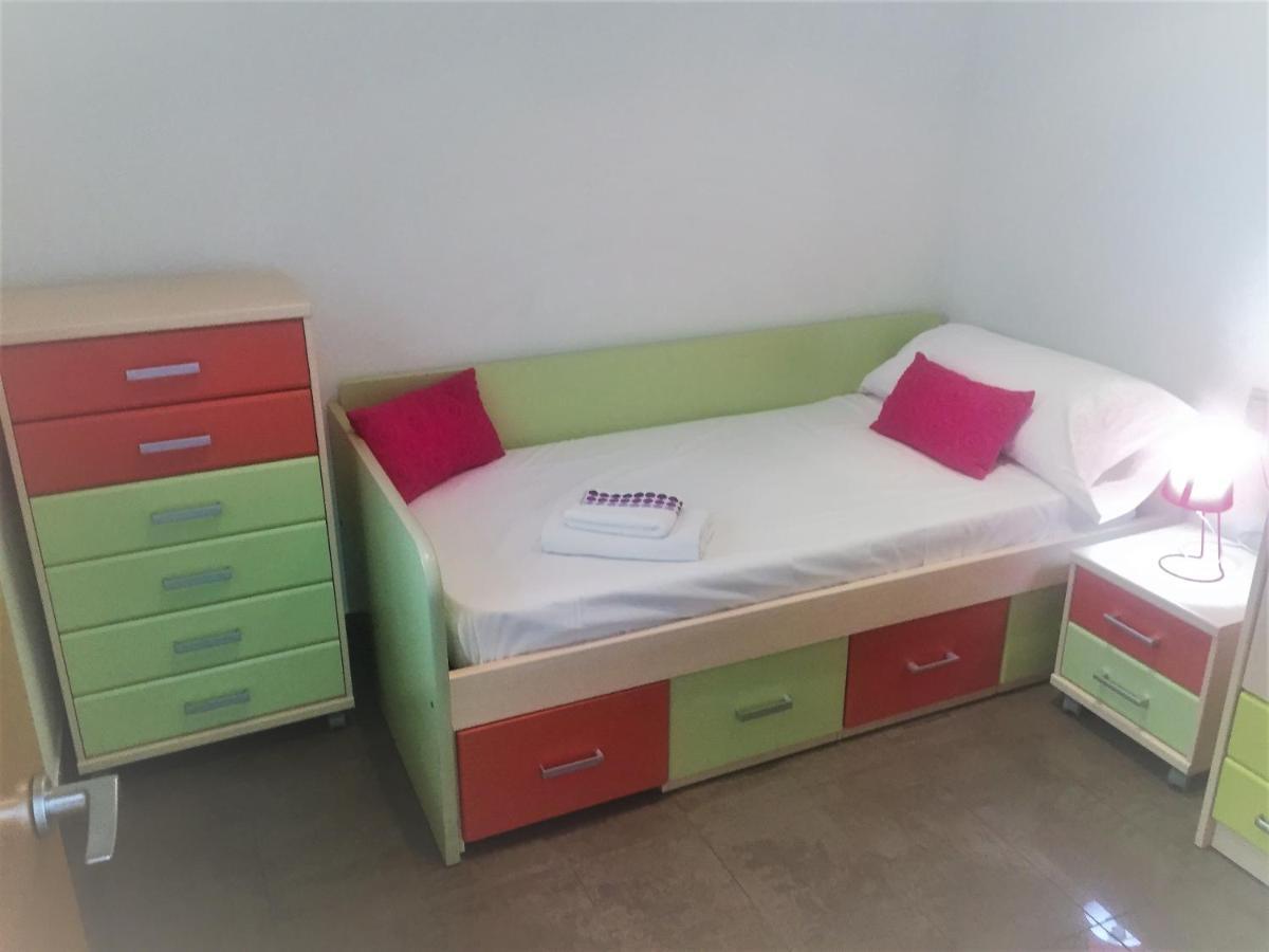 Renovated Steps Away From The Cullera